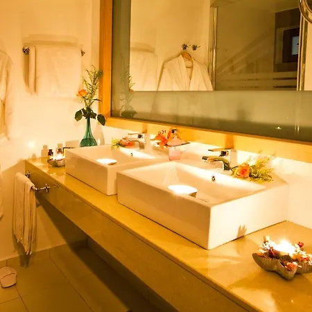 Oceanis & Otel