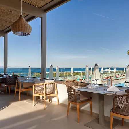 Oceanis & 5*