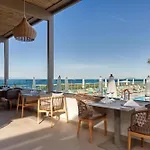 Oceanis & 5*
