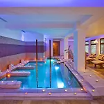 Oceanis & Hotel 5*