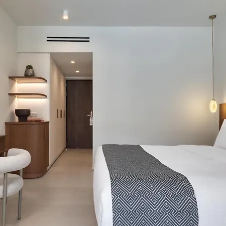 Hotel Oceanis &