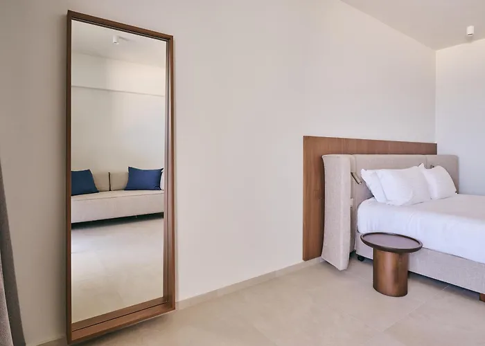 Oceanis & 帕萨里迪