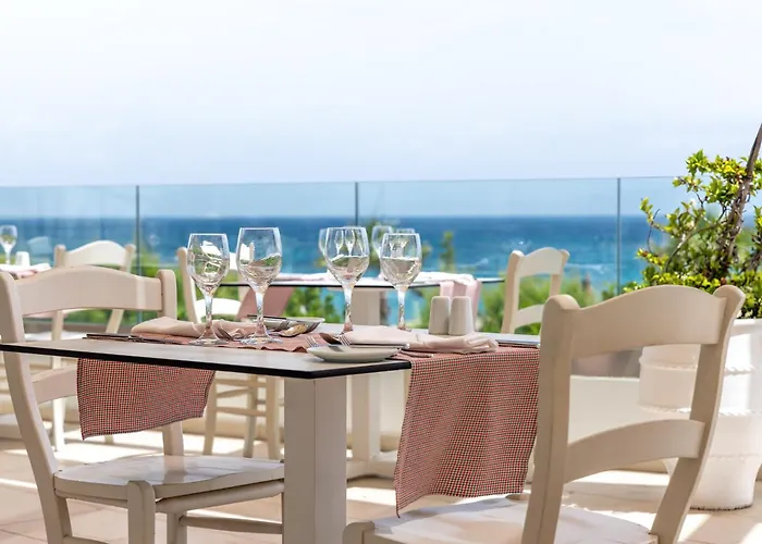 Oceanis & 帕萨里迪