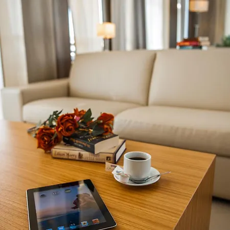 Oceanis & Псалиди