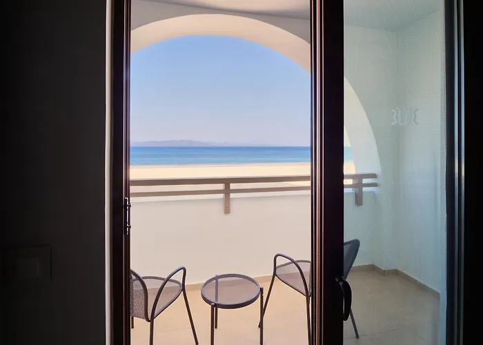 Oceanis & 5* بساليدي